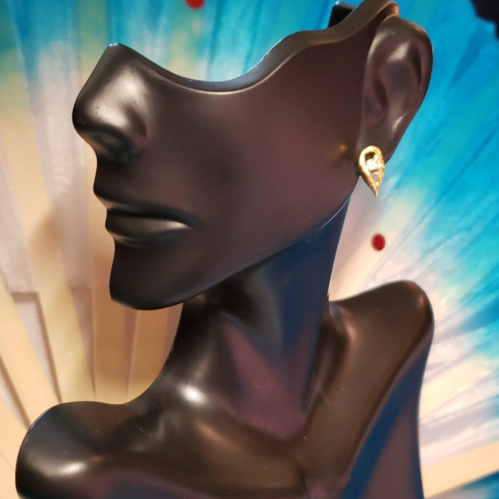 Ear Wings